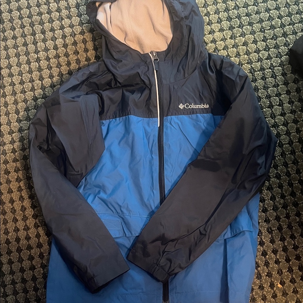 Columbia rain jacket size S